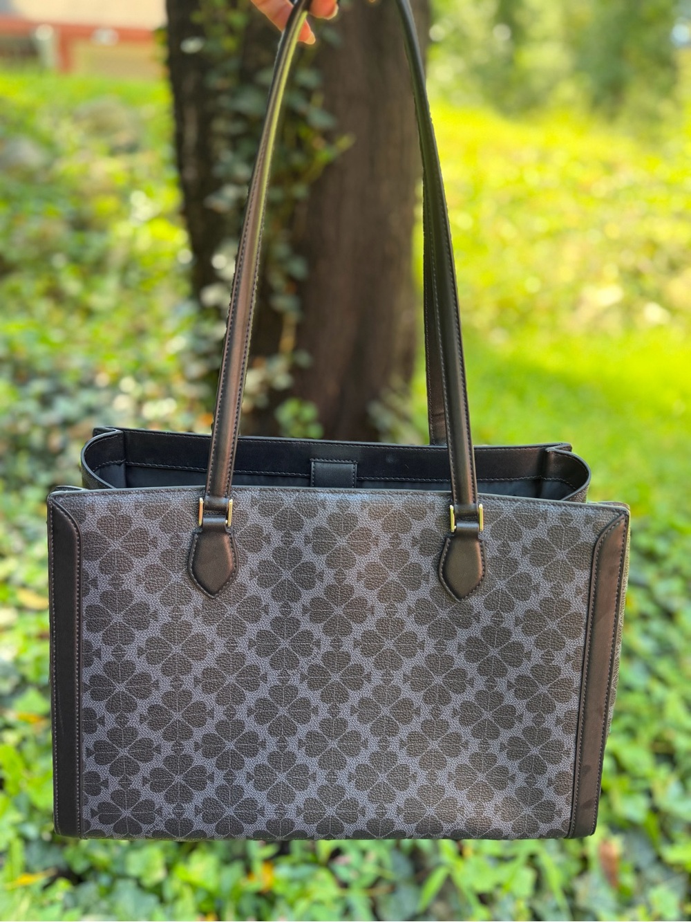 Kate Spade NWOT Large Navy Triple Compartment Carry-all Patterned Tote Fits PC - Picture 2 of 14